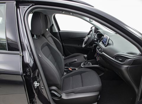 Ficha técnica de Fiat Ficha técnica de Fiat