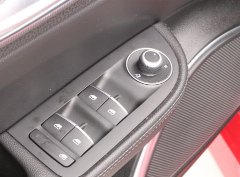 Ficha técnica de Alfa Romeo Ficha técnica de Alfa Romeo