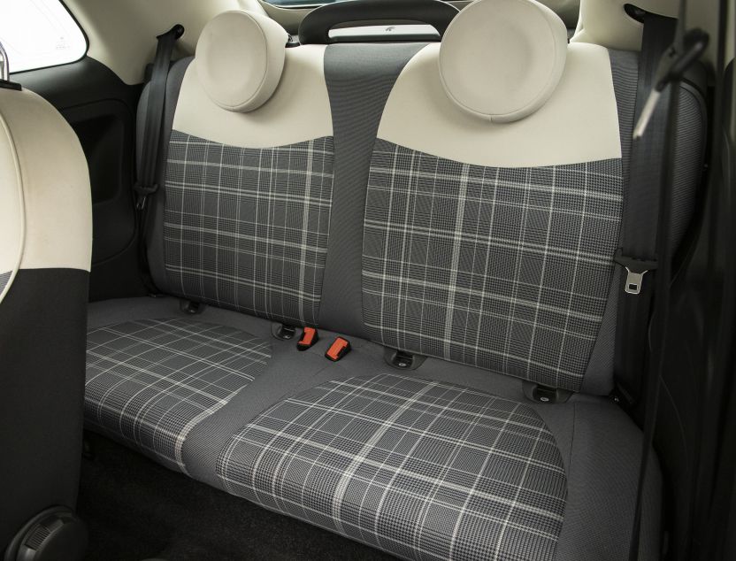 Interior de Fiat 500