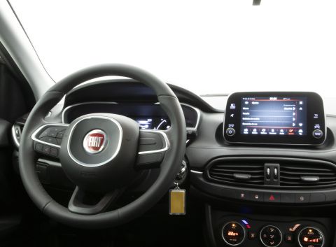 Ficha técnica de Fiat Ficha técnica de Fiat