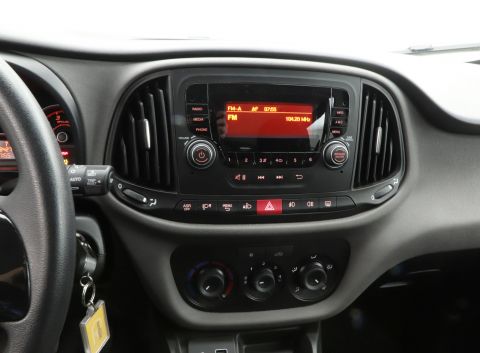 Ficha técnica de Fiat Ficha técnica de Fiat