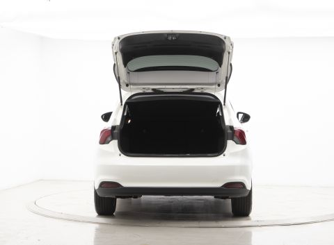 Ficha técnica de Fiat Ficha técnica de Fiat