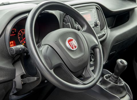 Ficha técnica de Fiat Ficha técnica de Fiat