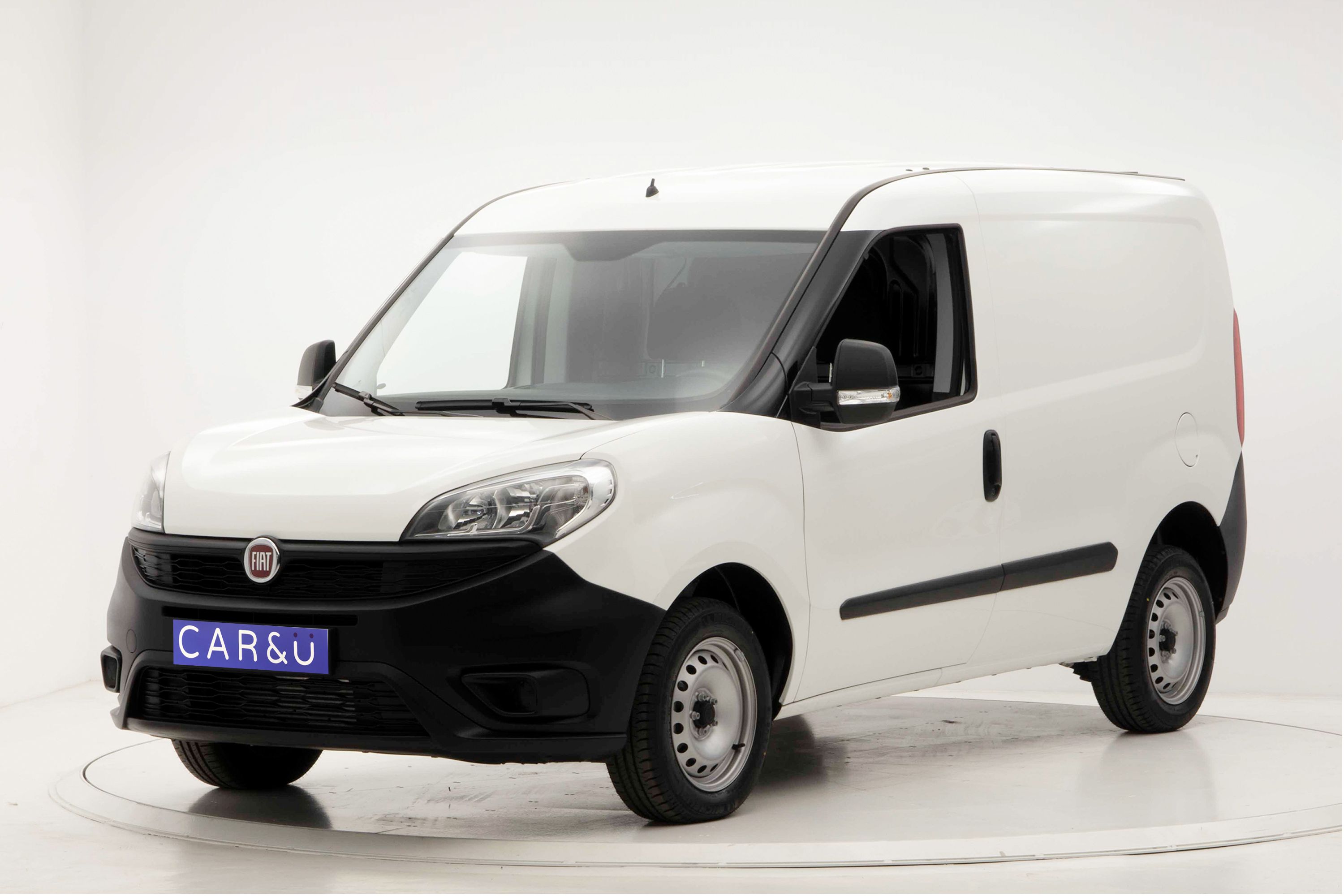 Comprar Fiat Doblo Cargo 2018 1.3 MULTIJET 70KW BASE 95 3P