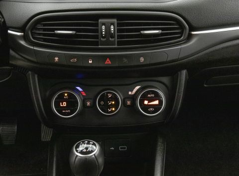 Ficha técnica de Fiat Ficha técnica de Fiat