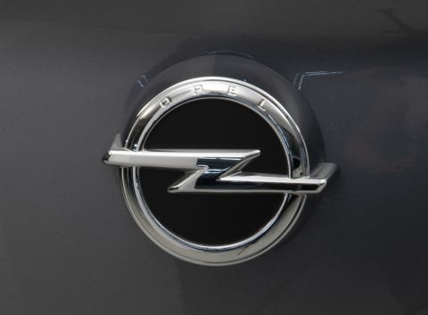 Ficha técnica de Opel Ficha técnica de Opel