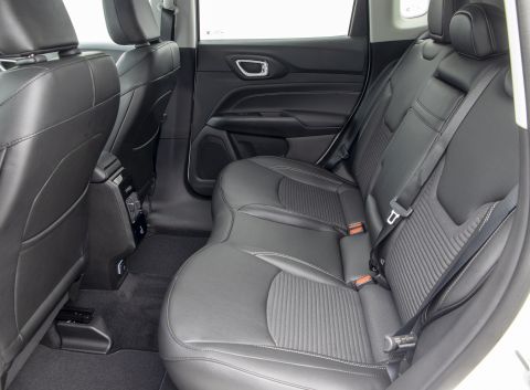 Ficha técnica de Jeep Ficha técnica de Jeep
