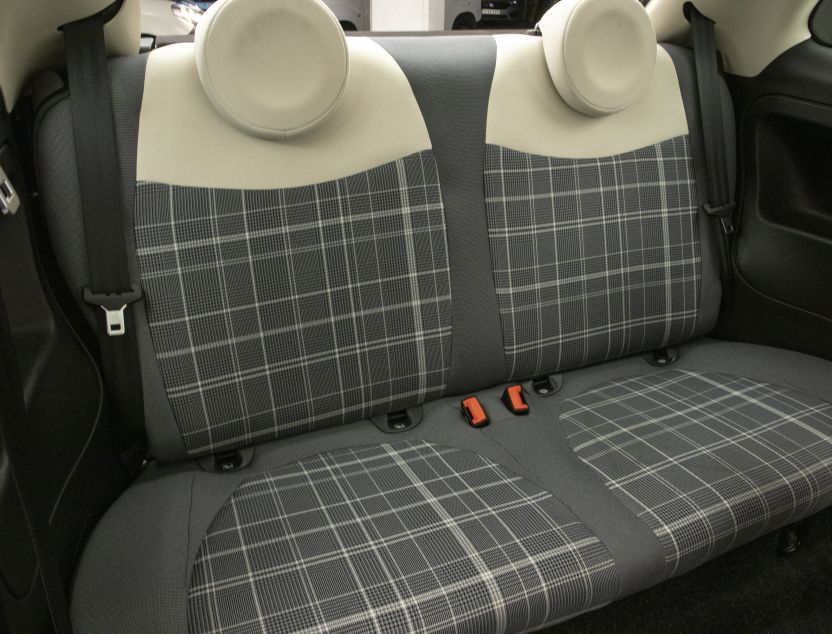 Interior de Fiat 500