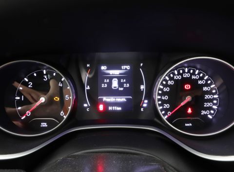Ficha técnica de Jeep Ficha técnica de Jeep