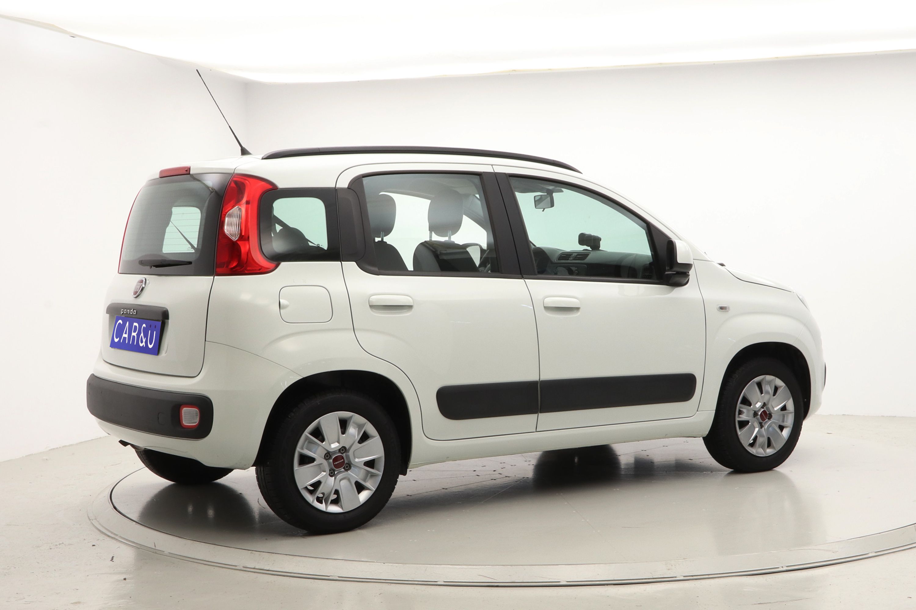Comprar Fiat Panda 2018 MY18 LOUNGE 1.2 69CV CAR&Ü