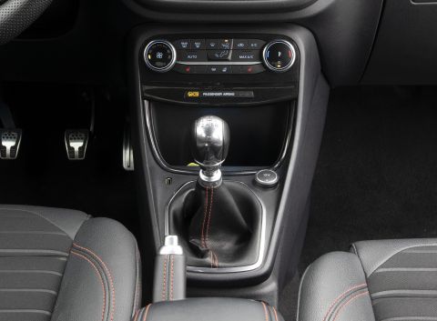 Ficha técnica de Ford Ficha técnica de Ford