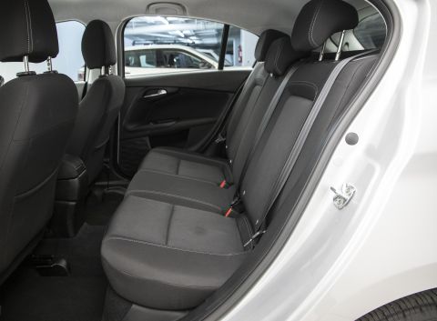 Ficha técnica de Fiat Ficha técnica de Fiat