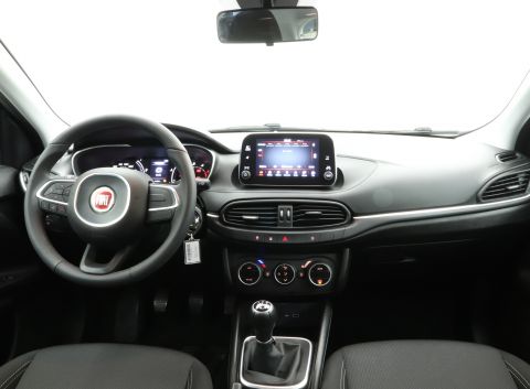 Ficha técnica de Fiat Ficha técnica de Fiat