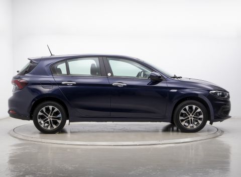 Ficha técnica de Fiat Ficha técnica de Fiat
