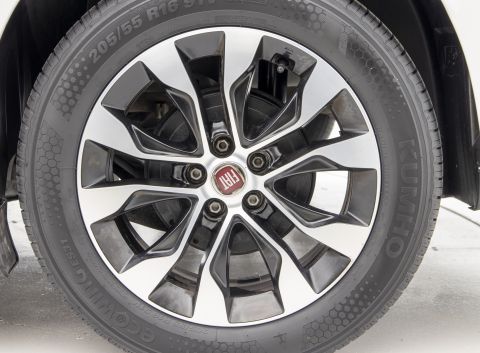 Ficha técnica de Fiat Ficha técnica de Fiat