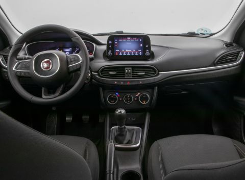 Ficha técnica de Fiat Ficha técnica de Fiat