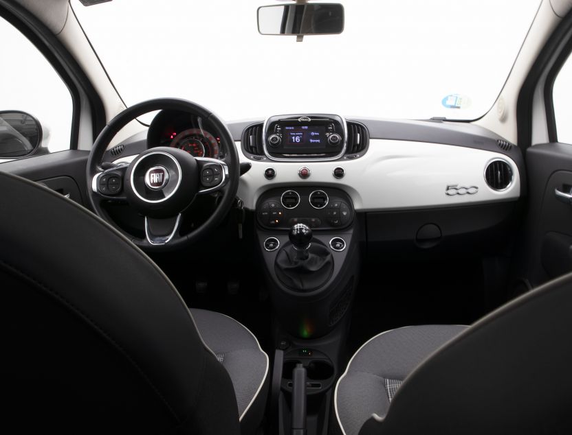Interior de Fiat 500