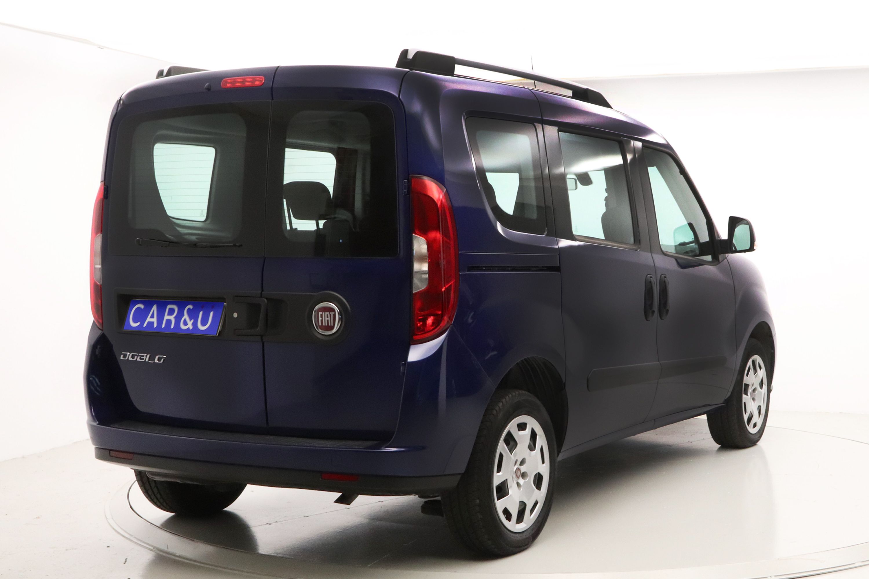 Comprar Fiat Doblo 2019 PANORAMA EASY 1.6 MULTIJET 95CV